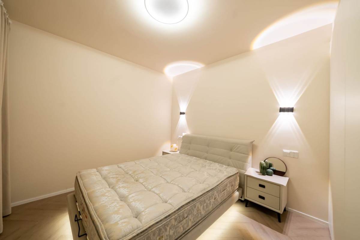 Housing image — Bedroom