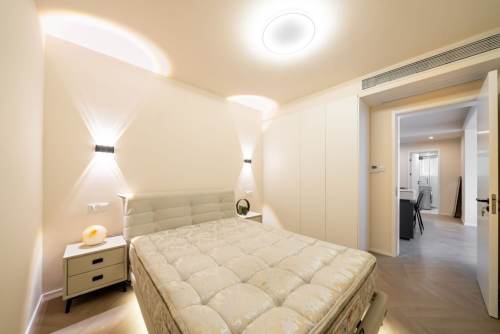 Housing image — Bedroom