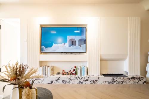 Housing image — Living Room