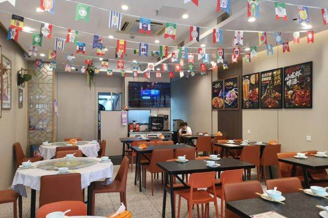 Spacious Studio Commercial Space near Nanjing Xi Lu (L2/L7/L14)