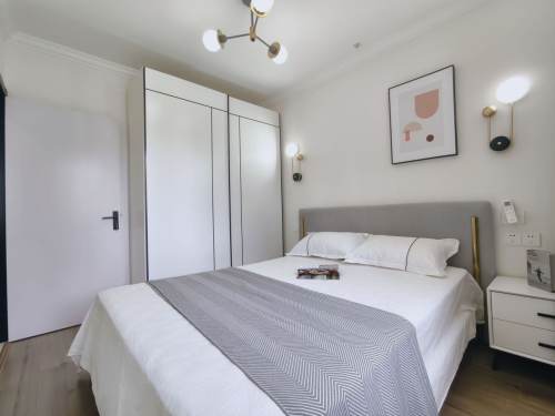 Housing image — Bedroom