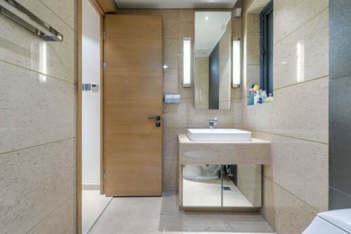 Housing image — Bathroom