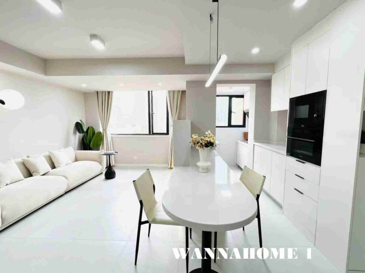 Housing image — Living Room