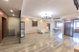 Spacious 3BR Apartment in Gubei