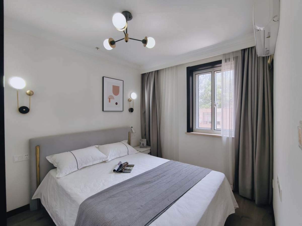 Housing image — Bedroom
