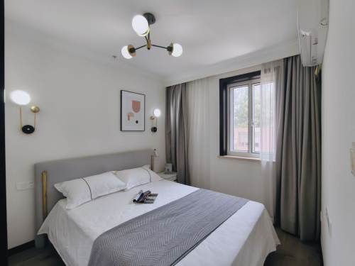 Housing image — Bedroom