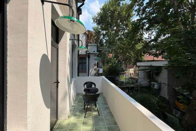 1BR Heritage Apartment in Old Xuhui (L1)