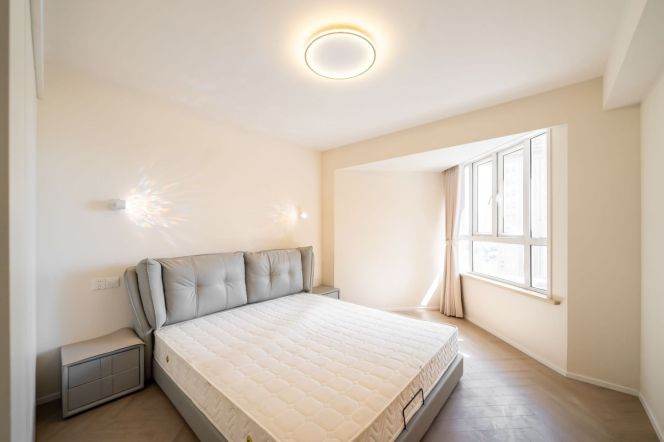 3BR Apartment near People's Square