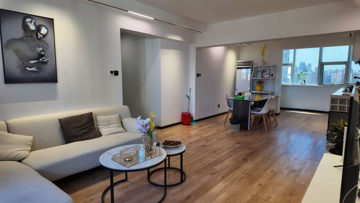 Housing image — Living Room