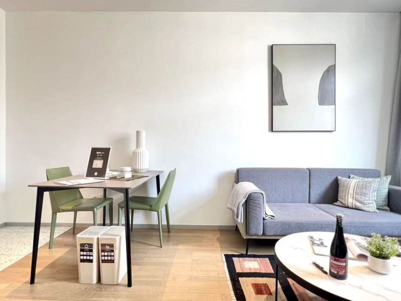 Housing image — Living Room