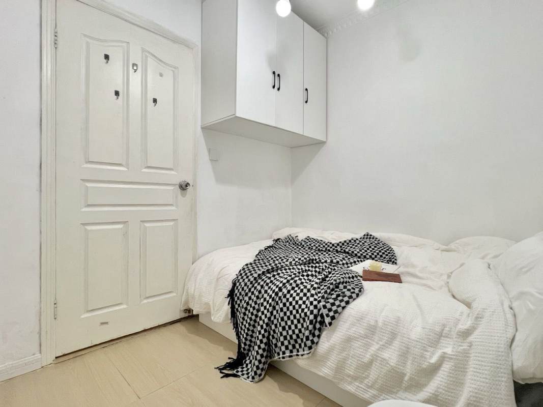 Housing image — Bedroom