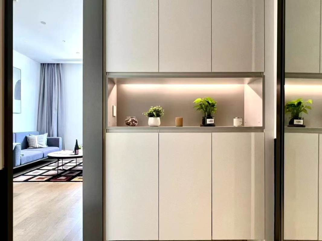 Housing image — Living Room