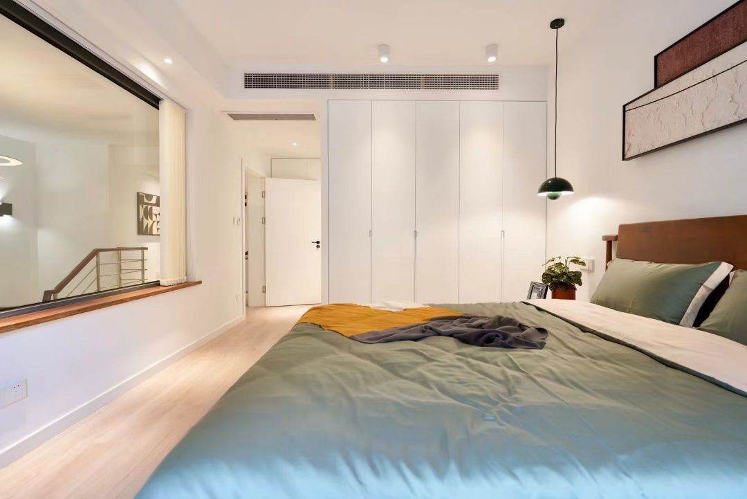 Housing image — Bedroom