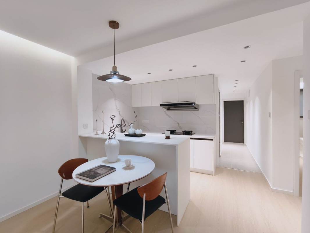 Housing image — Dining Area