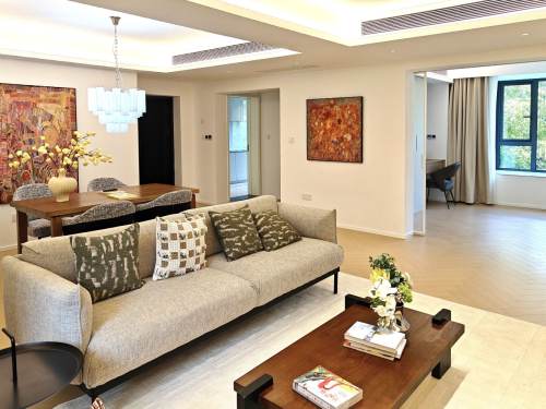 Housing image — Living Room