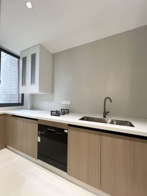 Housing image — Kitchen