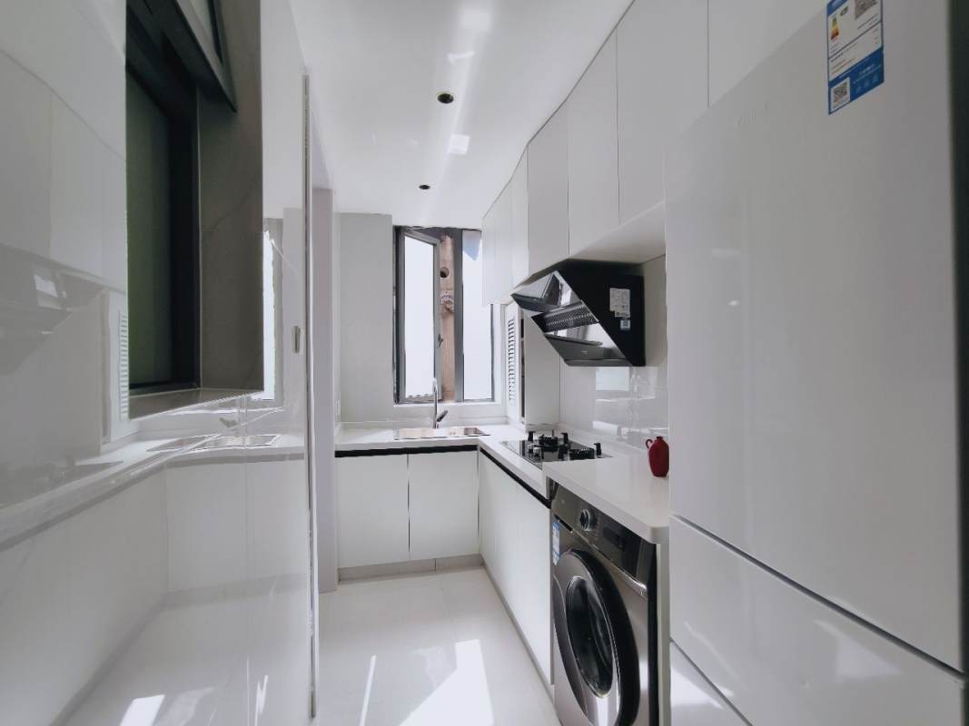 Housing image — Kitchen
