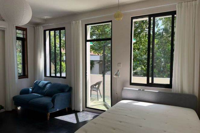 1BR Heritage Apartment in Old Xuhui (L1)