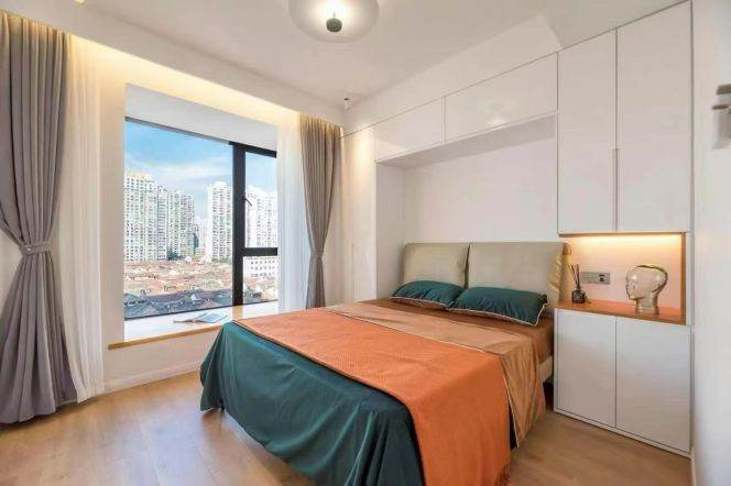 4BR Apartment near Jing'an Sculpture Park with Floor-to-Ceiling Windows (L1/L13)