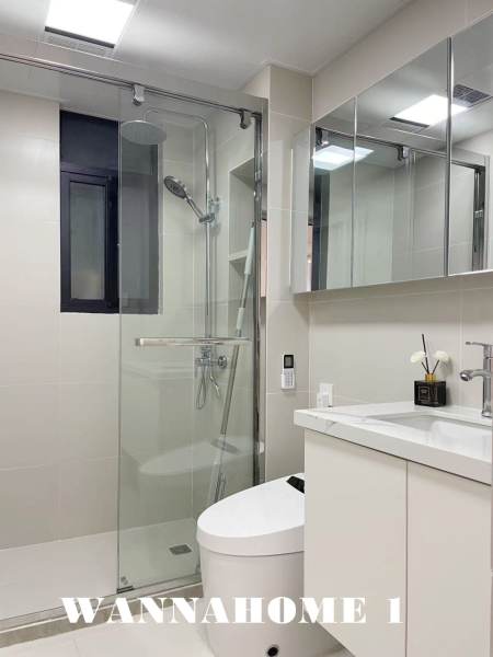 Housing image — Bathroom
