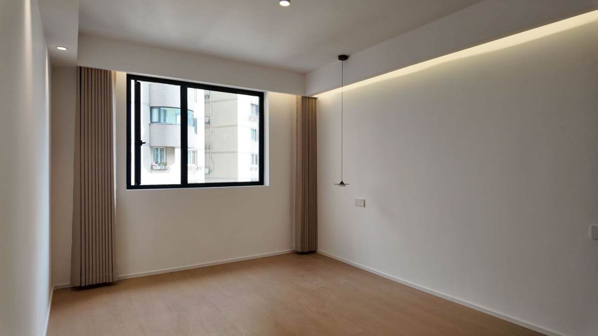Housing image — Bedroom