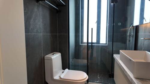 Housing image — Bathroom