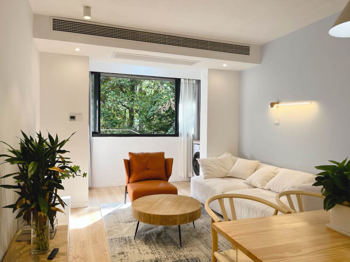Housing image — Living Room
