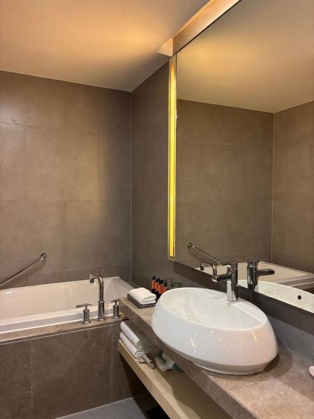 Housing image — Bathroom