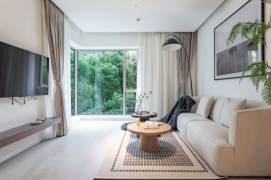 Spacious 1BR Apartment near Shangcheng Rd Metro