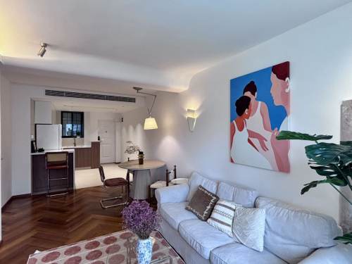 Housing image — Living Room