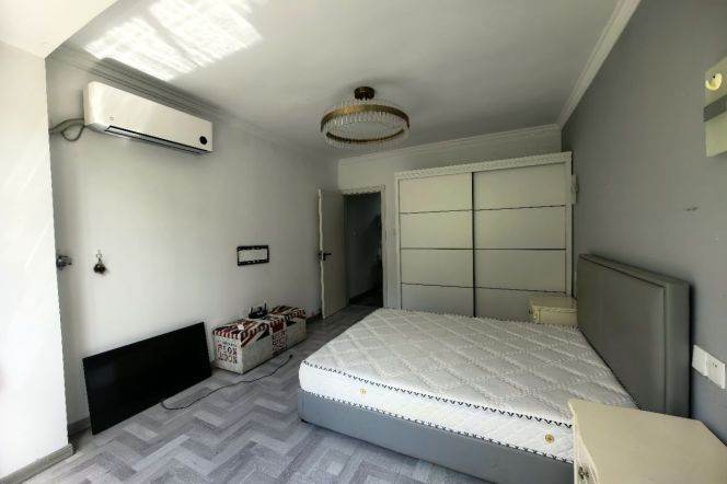 1BR Apartment near Langao Rd Metro