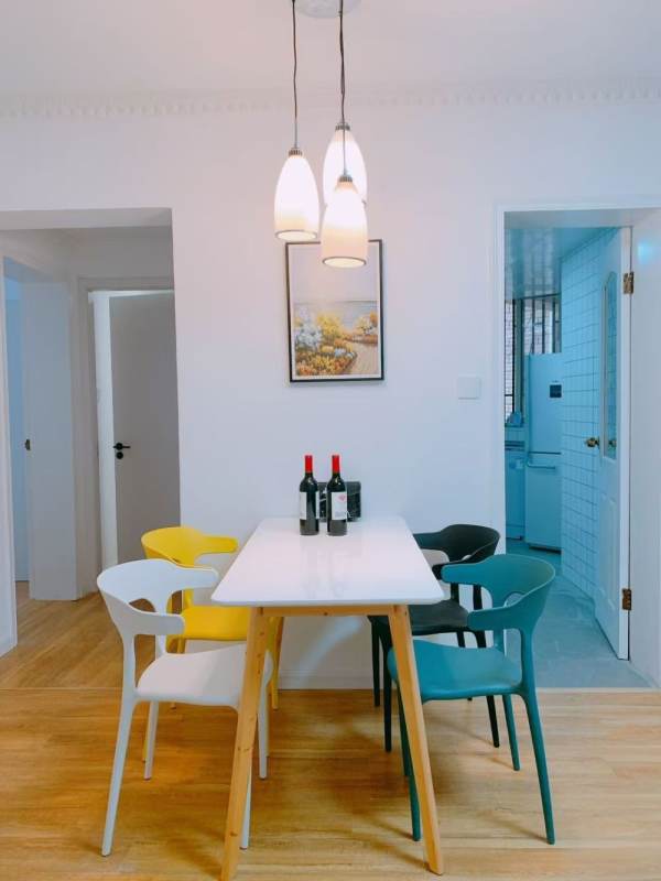Housing image — Living Room