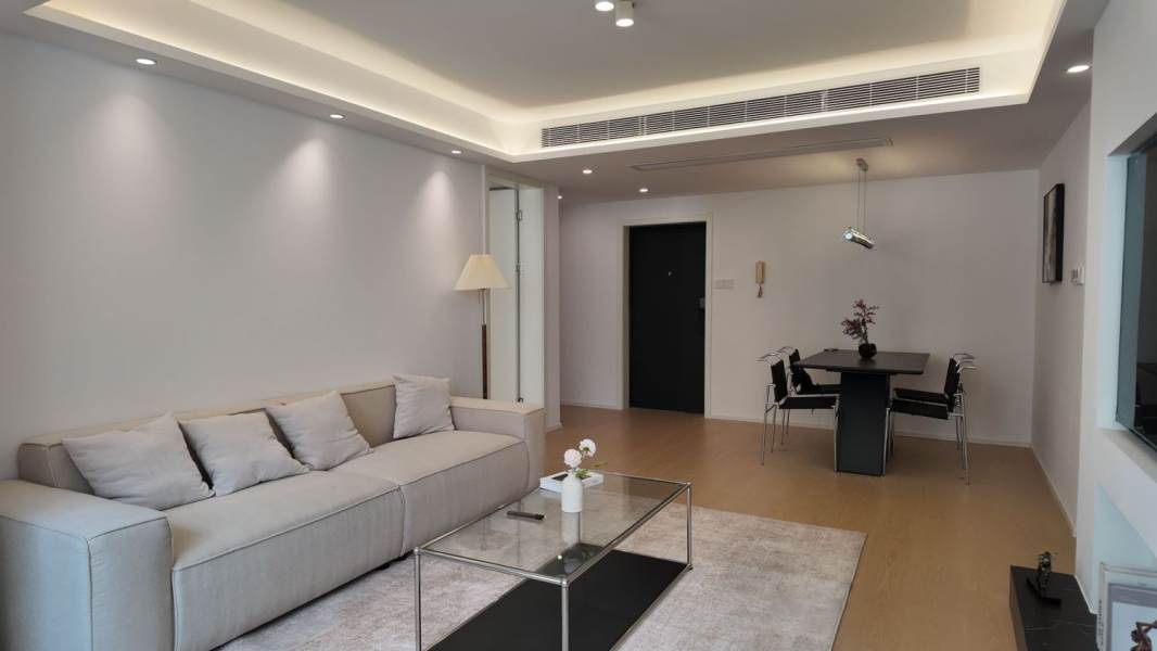 Housing image — Living Room