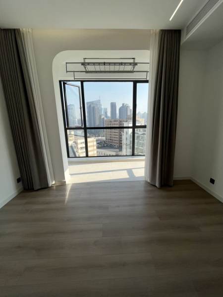 Housing image — Bedroom