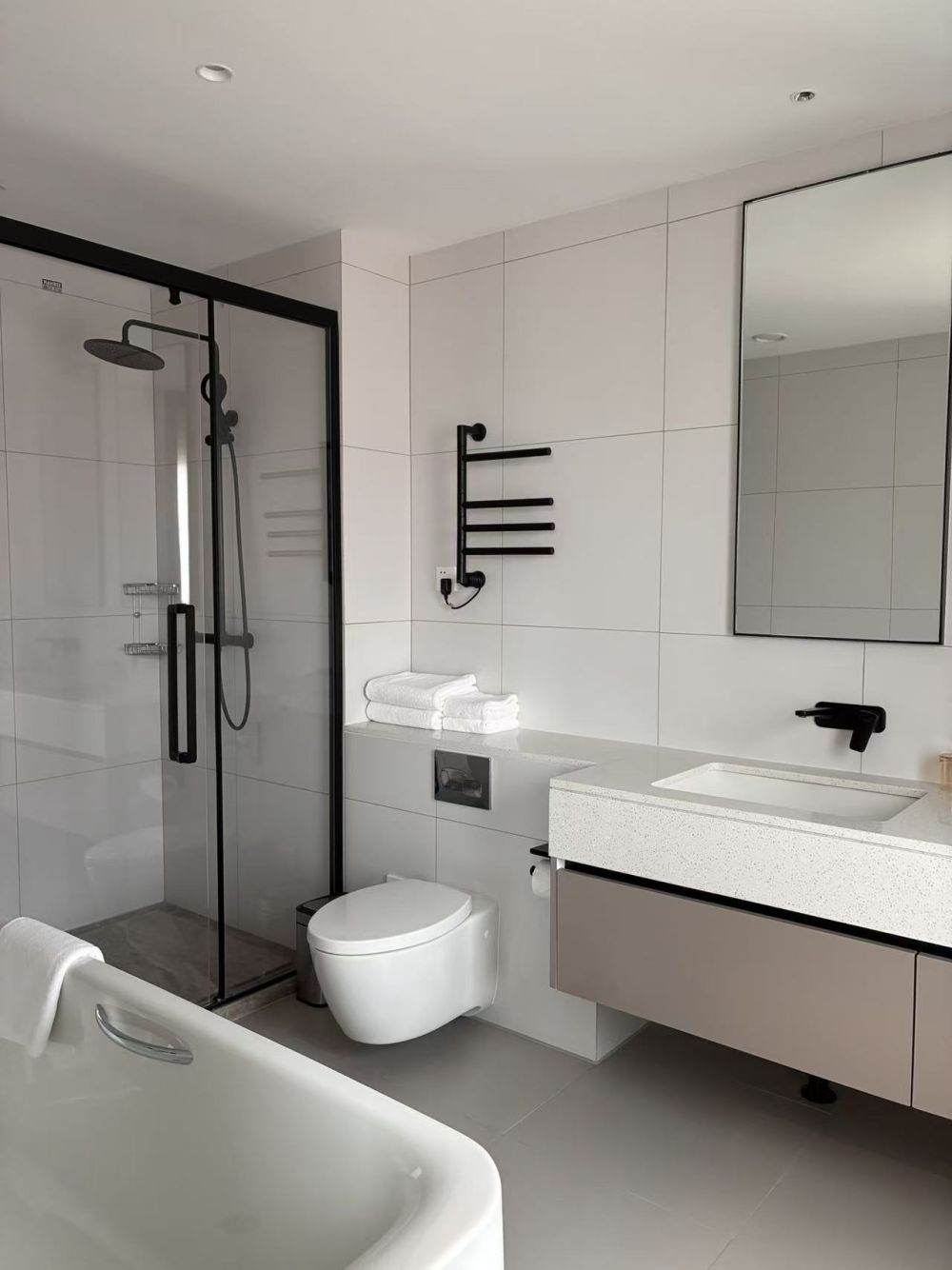 Housing image — Bathroom