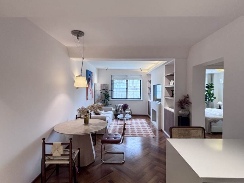Housing image — Living Room
