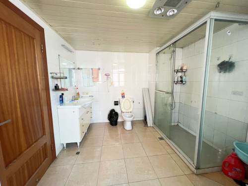 Housing image — Bathroom
