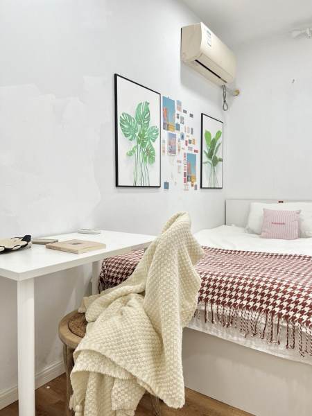 Housing image — Bedroom