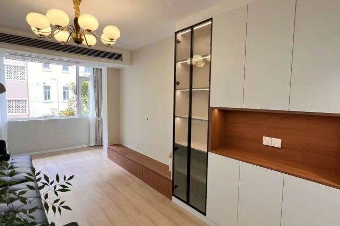 1BR Apartment near Zhongshan Park (L3/L4)