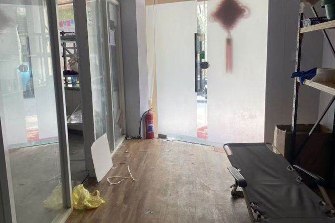 Studio Lane House in Old Xuhui (L13)