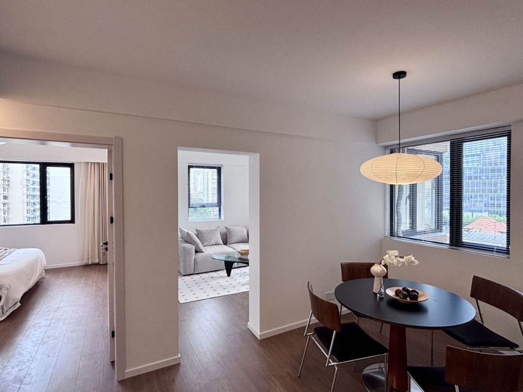 Housing image — Dining Area