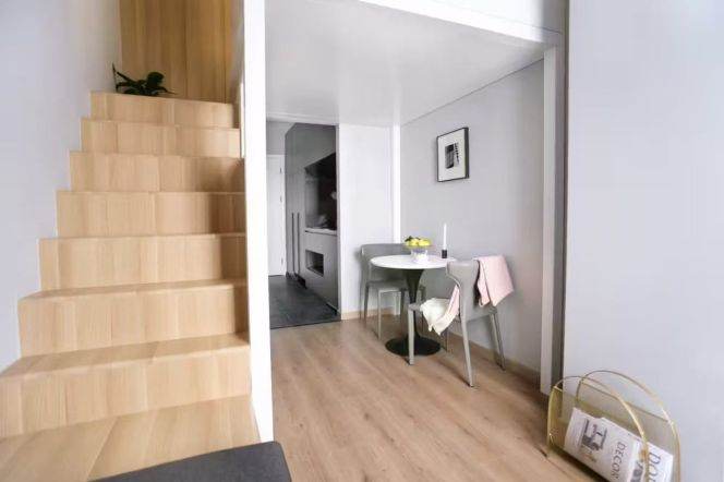 Short-Term 1BR Serviced Apartment near Yanchang Rd Metro