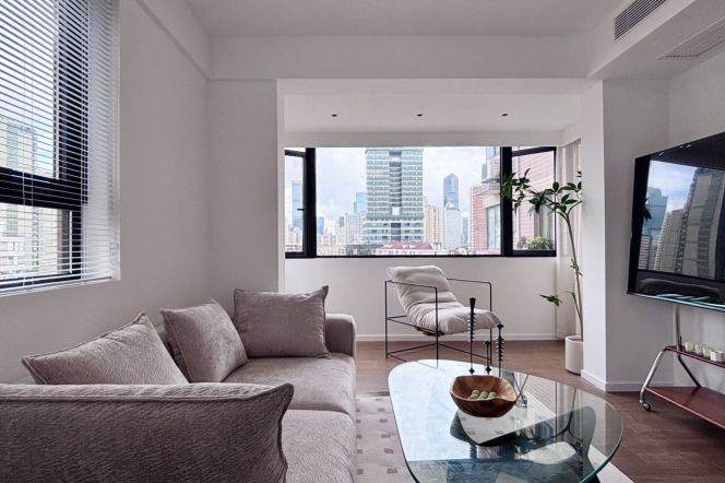 1BR Apartment near Changping Rd Metro (L7)