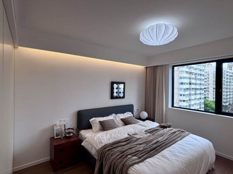Housing image — Bedroom