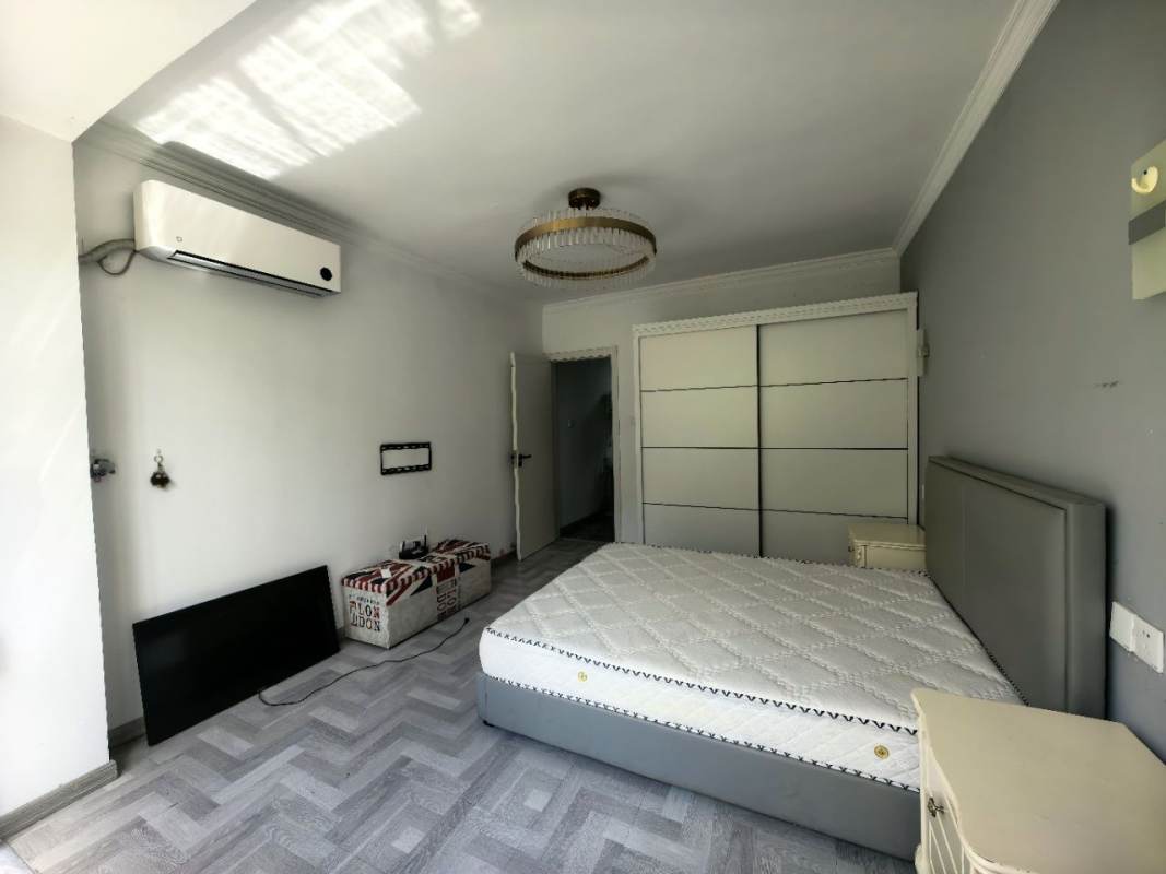 Housing image — Bedroom