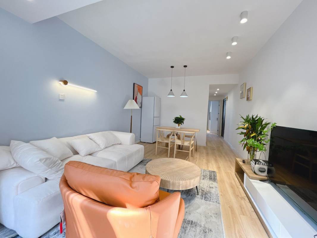 Housing image — Living Room
