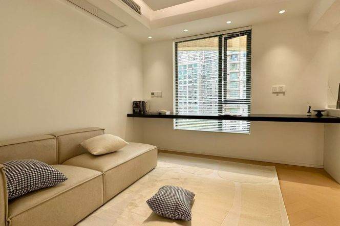 2BR Apartment near Longde Rd Metro (L11/L13)