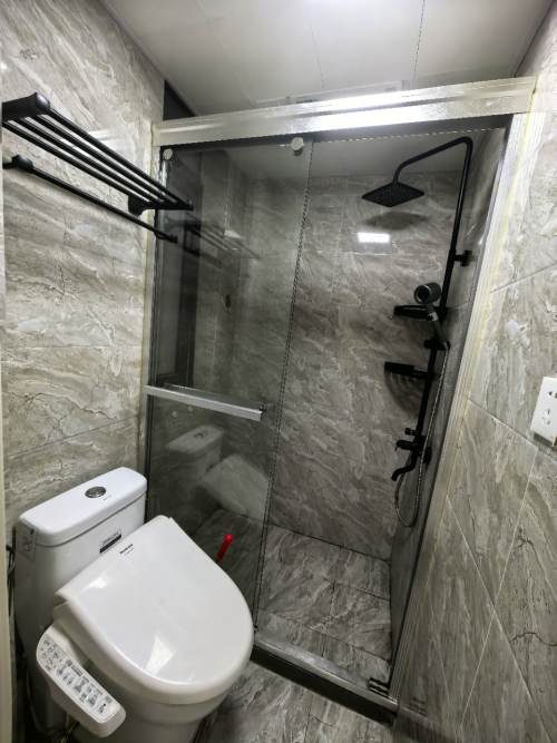 Housing image — Bathroom