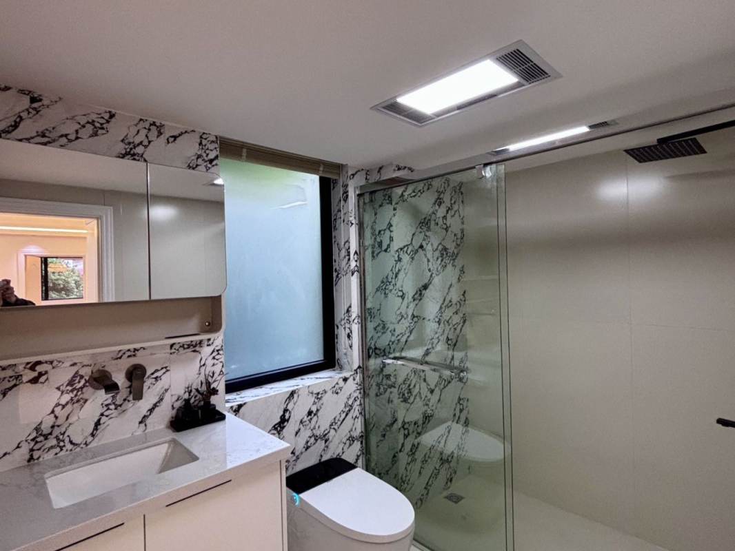 Housing image — Bathroom