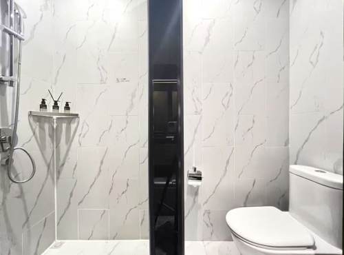 Housing image — Bathroom